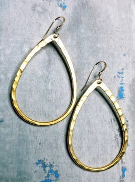 Sosie Designs - #5196 Matte Gold Hammered Teardrop Earrings