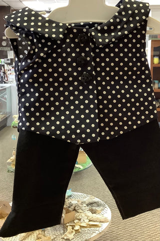 2 pc Capris and Top in Black & White Polka Dot by Carol. American Girl Doll no