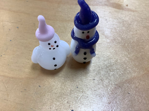 Medium standing snowmen by cheryl