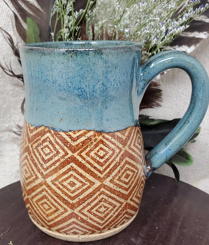 Turtle Hollow Pottery - Vintage diamonds mug