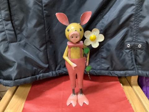 Recycled Tin Boy Pig with a Daisy