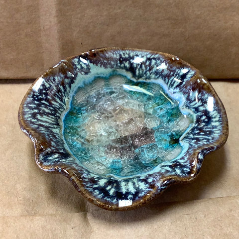 Handmade little dishes from Pottery and recycled glass in Colorado.  3 1/2 “ in diameter.  Makes a great gift or use as a ring holder, coins, incense,votive many more things.