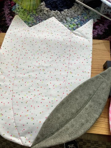Polka Dot Tulip Placemat by Carol