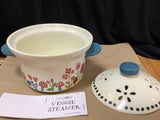 Veggie Steamer with Mushroom Deco