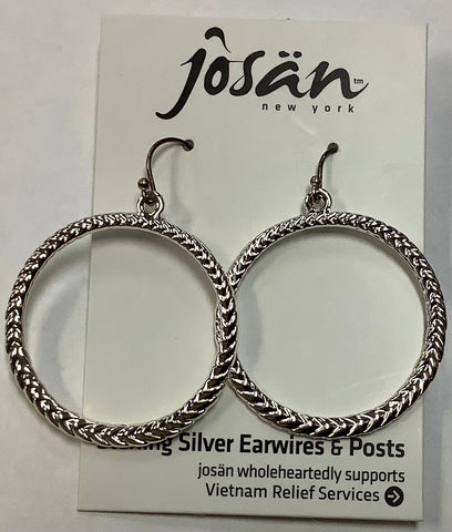 Woven circle hoop earrings