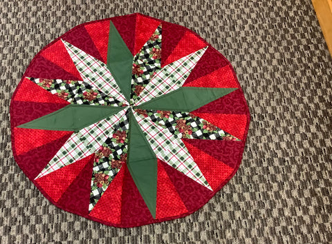 Holiday Quilted Table Topper by Carol (17”)
