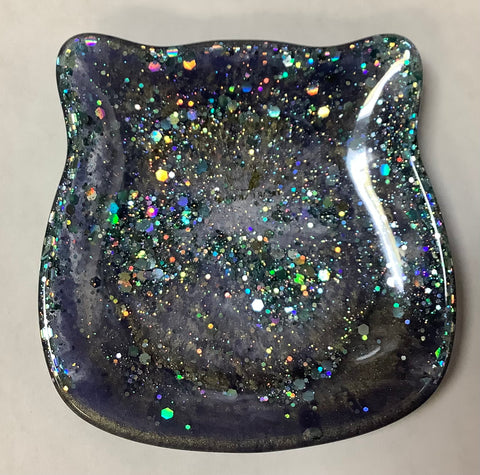 Resin Cat Dishes by Dear Universe (one per purchase)