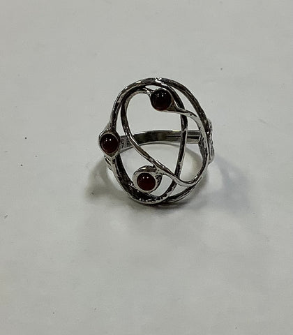 Sterling Silver Open Weave Ring with Small Garnets. Size 9