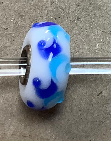 Troll Unique White Bead with Light and Dark Blue Curvy Designs