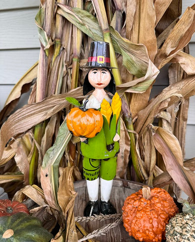 Recycled Tin Pilgrim ManMH-7989
