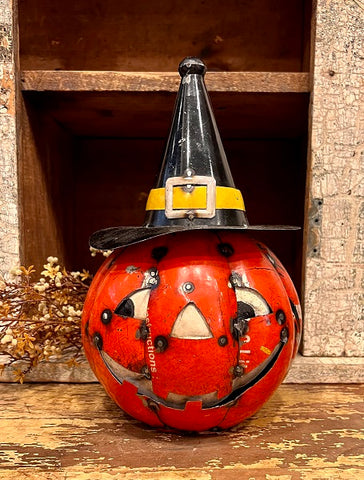 Tin Pumpkin with Witch Hat   MHP 1016