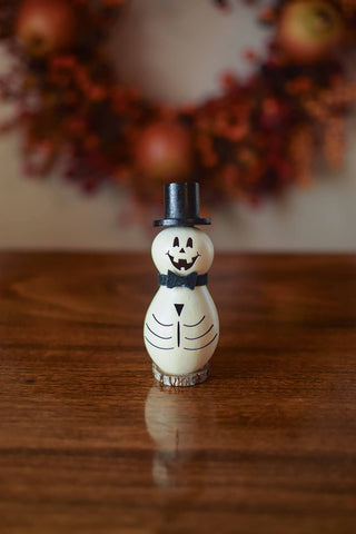 Meadowbrooke Gourds - Lil Skully Skeleton