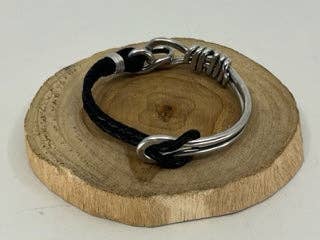 Infinity Twist Bracelet: Medium / Black matte leather