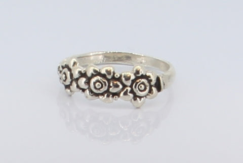 MG S/S R211 Triple flower ring size 12