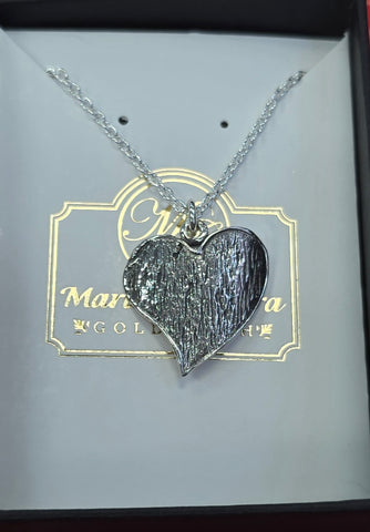 MG PDT387 Heart Necklace by local Goldsmith Martina Guerra