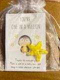 Inspiration Resin Friends in Organza Bag
