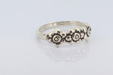 MG S/S R211 Triple flower ring size 12