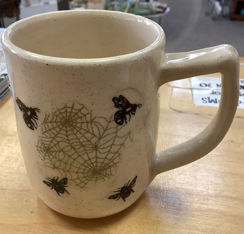 Bee Mug by Kirsten