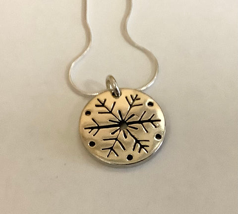 MKD Snowflake pendant